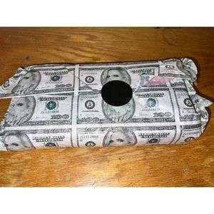 BRAND NEW Jeffree Star Cosmetics Blood Money Palette💚💸